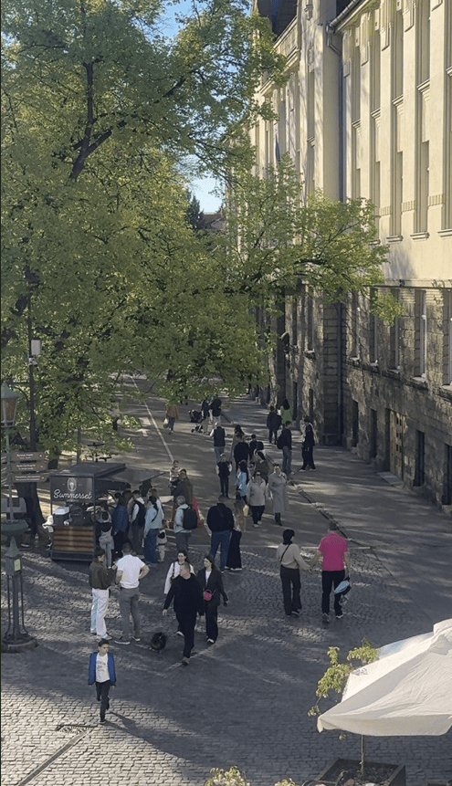 Атмосферний заклади в центрі Ужгорода біля Корзо та ліцею